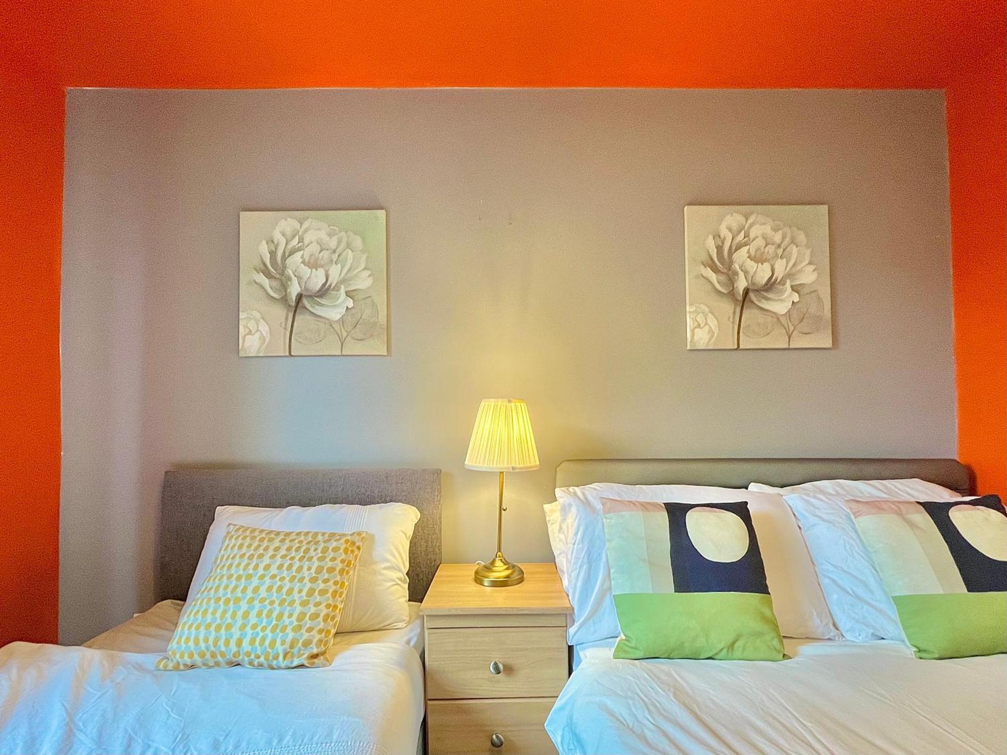 שפילד Skyview Apartment By Noknokstay - City Centre With Parking - Group, Family, Business מראה חיצוני תמונה